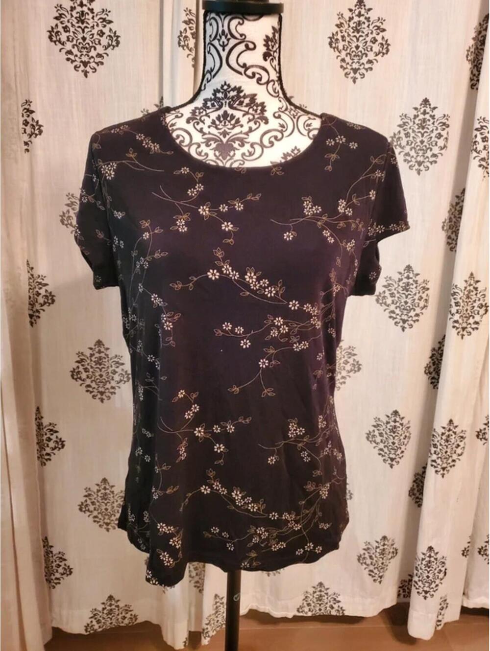 Briggs New York Top